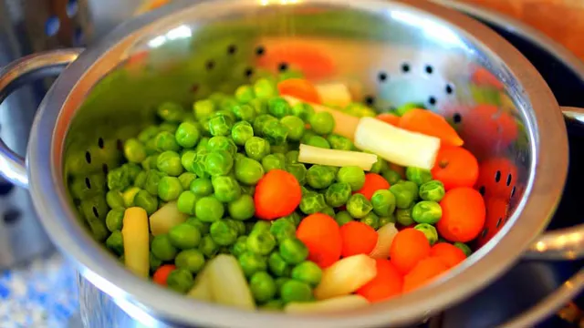 Can Dogs Eat Peas And Carrots